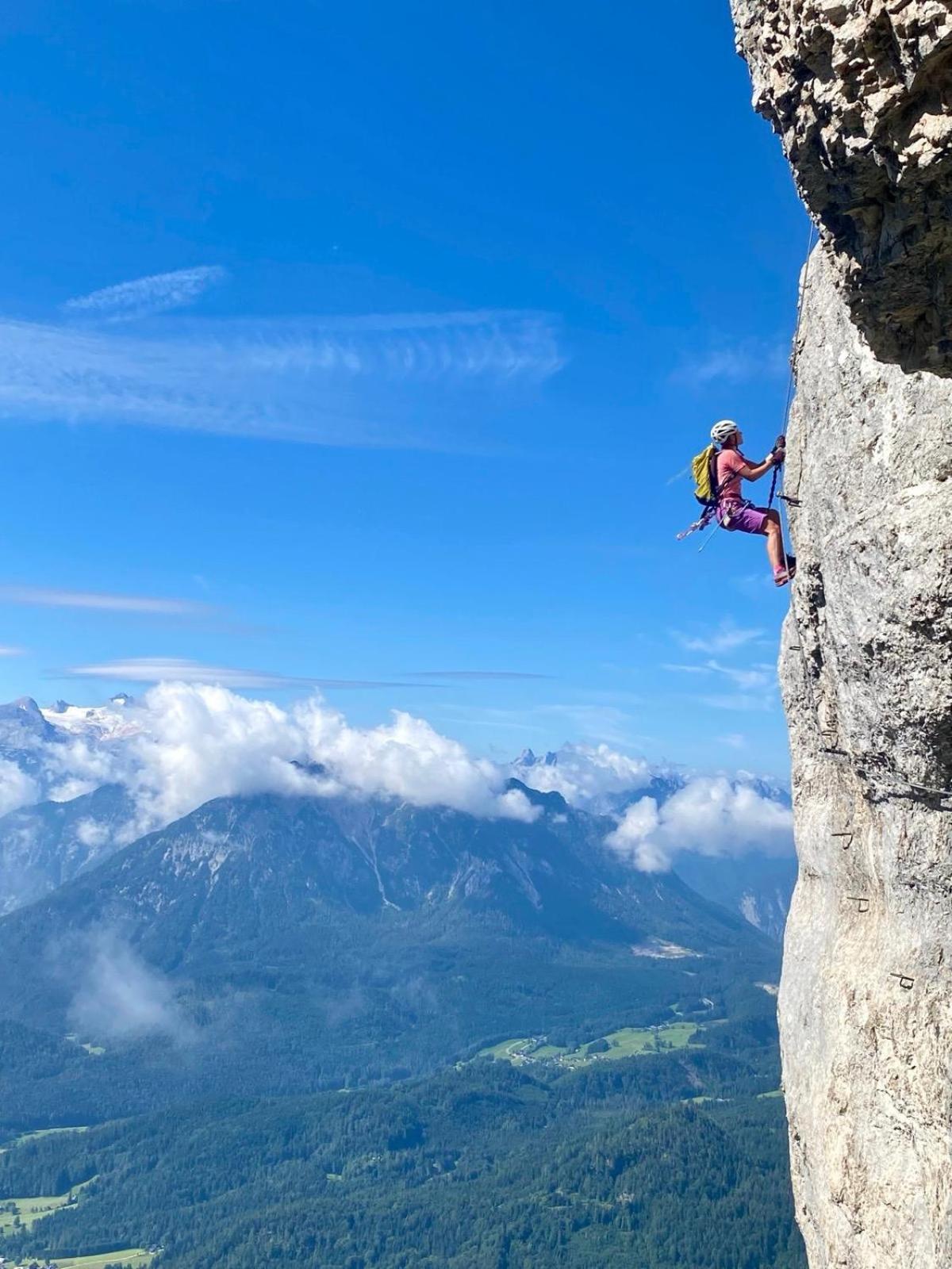 Ausseerland Apartments - Relax, Ski, Hike And Bike, Garden, Parking, Bbq, Near Hallstatt, Loser, Tauplitz And Krippenstein, Free Wi-Fi And Netflix Bad Aussee Exterior photo