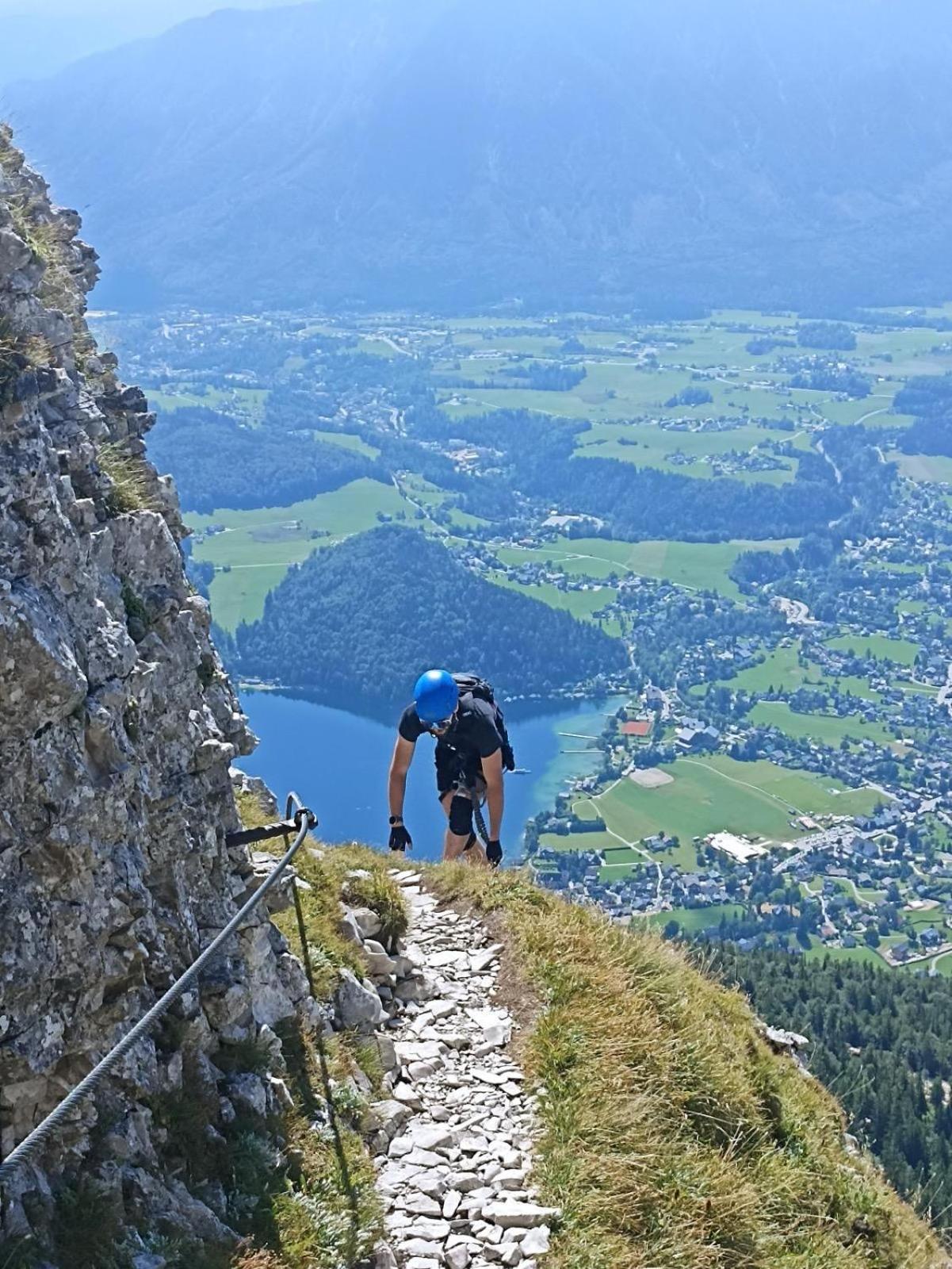Ausseerland Apartments - Relax, Ski, Hike And Bike, Garden, Parking, Bbq, Near Hallstatt, Loser, Tauplitz And Krippenstein, Free Wi-Fi And Netflix Bad Aussee Exterior photo